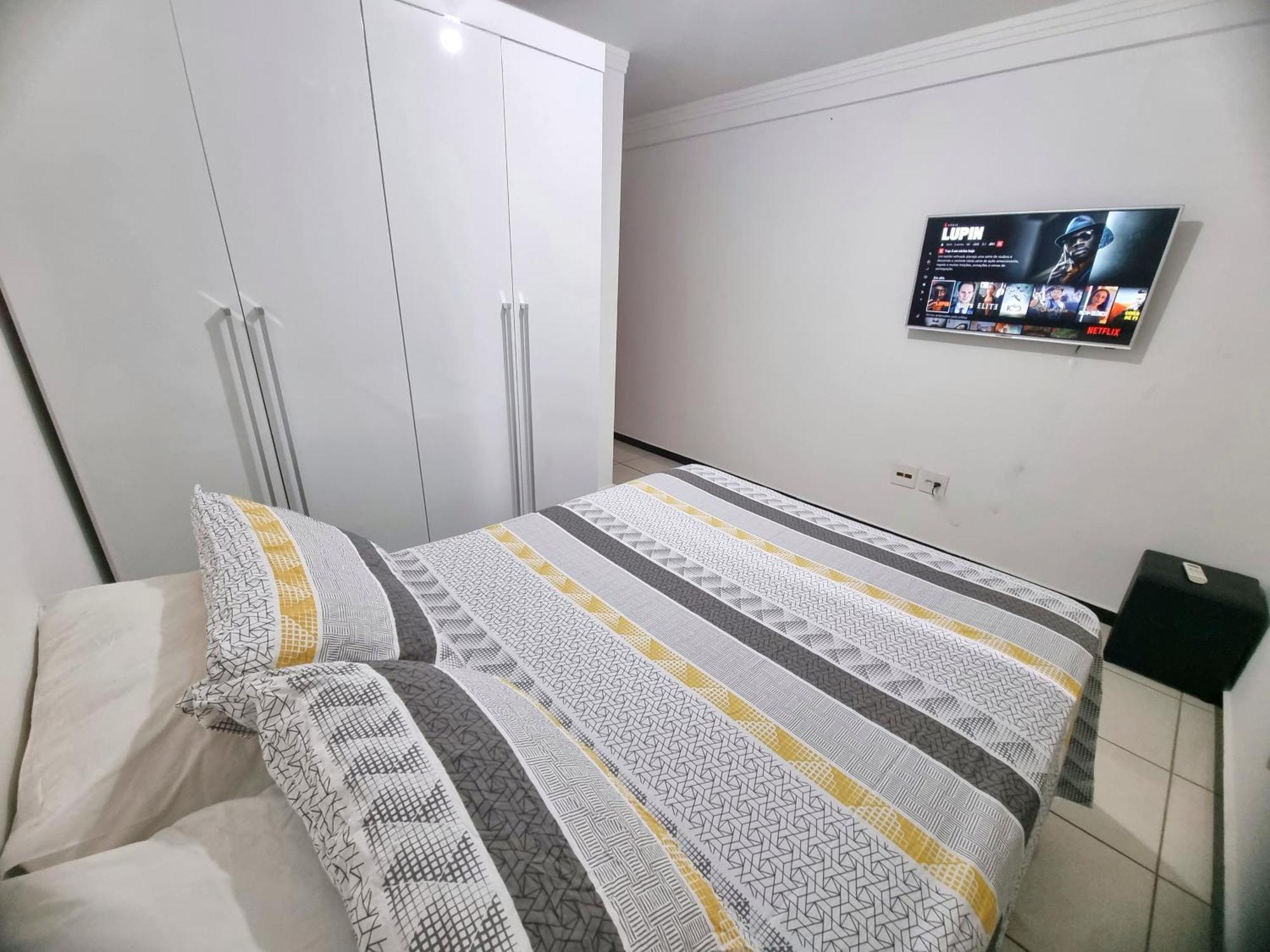 Th 3102 - Flat De 2 Quartos Com Varanda Говернадор-Валадарис Экстерьер фото